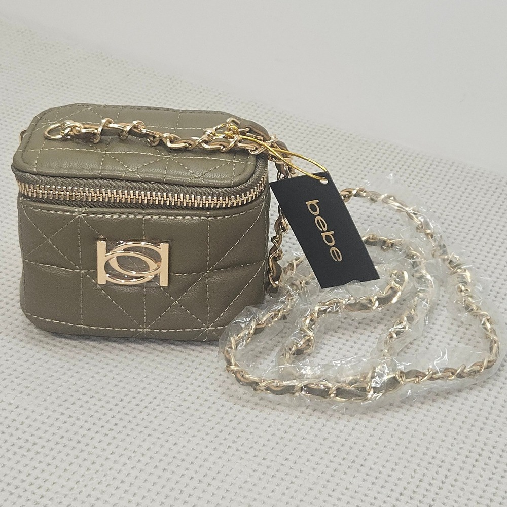 Bebe Kamalini SQ Crossbody Mini Vanity Bag‎ Light Olive Quilted Gold Chain NEW